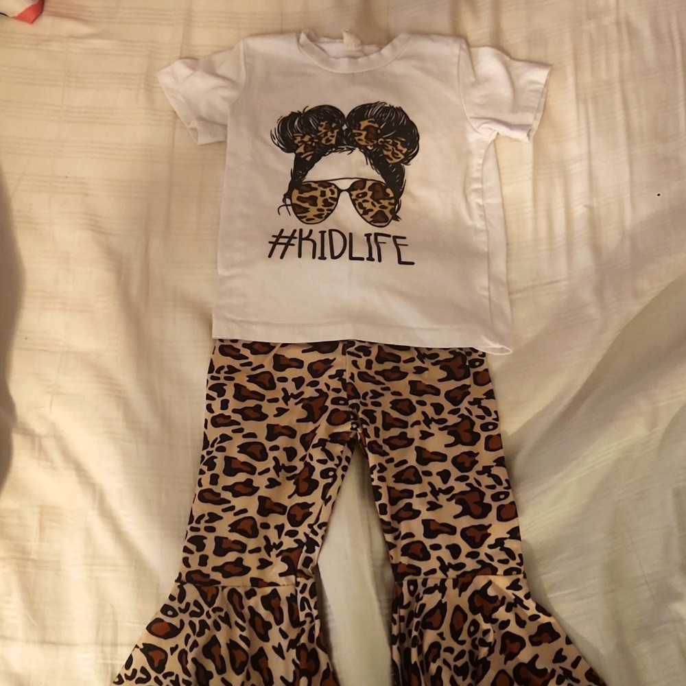 Bellbottom toddler 2-3t girls outfit, cheetah print